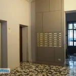 Rent 2 bedroom apartment of 60 m² in Milan