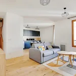 Appartement de 69 m² avec 2 chambre(s) en location à Paris