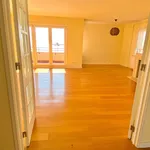 Rent 4 bedroom apartment of 200 m² in Matosinhos