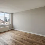 Rent 2 bedroom apartment of 92 m² in New York