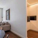 Rent 1 bedroom apartment of 70 m² in Lisbon