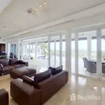 Rent 5 bedroom house of 800 m² in Phuket