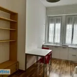 Rent 2 bedroom apartment of 55 m² in Milan