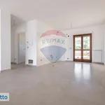 Affitto 6 camera casa di 140 m² in Bari