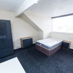 Rent 6 bedroom house in Leeds