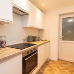 Rent 5 bedroom apartment in South West England