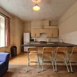 Rent 2 bedroom flat in Cardiff