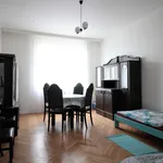 Pronajměte si 2 ložnic/e byt o rozloze 80 m² v Prague