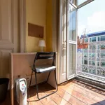 Rent a room in lisbon