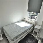 Rent 2 bedroom apartment in West Midlands