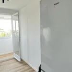 Rent 4 bedroom apartment of 67 m² in Marseille