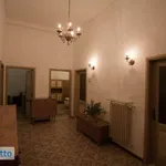 Affitto 6 camera casa di 120 m² in Arezzo