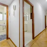 Rent a room of 110 m² in madrid