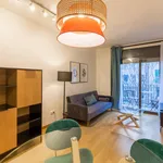 Rent 3 bedroom apartment of 40 m² in Barcelona