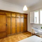 Rent 7 bedroom apartment in Valencia