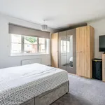 Rent 4 bedroom house in Yorkshire And The Humber