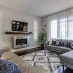 Rent 3 bedroom apartment in Oakville (Uptown Core)