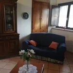 Rent 3 bedroom apartment of 80 m² in Itri