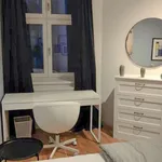 Rent a room of 120 m² in berlin