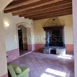 Rent 5 bedroom house of 240 m² in Colceresa