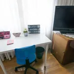 Rent 4 bedroom apartment in Bilbao