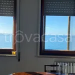 Affitto 8 camera appartamento di 132 m² in Taranto