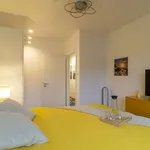 Rent 1 bedroom apartment of 52 m² in berlin