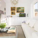 Rent 2 bedroom apartment of 60 m² in Genoa