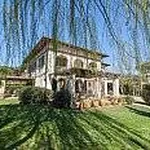 Single family villa, excellent condition, 250 m², Vittoria Apuana, Forte dei Marmi