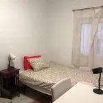 Rent 4 bedroom apartment in Madrid