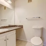 Rent 2 bedroom apartment in Aurora