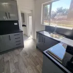 Rent 3 bedroom house in East Midlands