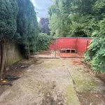 Rent 3 bedroom house in East Midlands