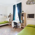 Rent a room in milan