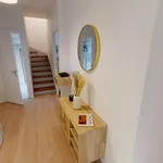 Rent 8 bedroom apartment in Paris