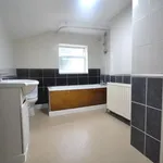 Rent 3 bedroom flat in South East England