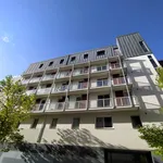 Rent 5 bedroom apartment of 120 m² in  Rennes