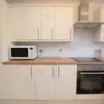 Rent 2 bedroom apartment in Yorkshire And The Humber