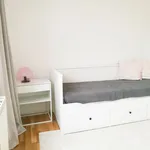 Miete 2 Schlafzimmer wohnung von 73 m² in Berlin