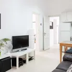 Rent a room of 220 m² in madrid