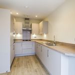 Rent 4 bedroom house in South East England