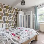 Rent 2 bedroom apartment in Edinburgh