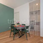 Rent 1 bedroom apartment of 40 m² in Milano