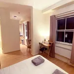 Rent 1 bedroom flat in London