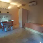 Rent a room of 30 m² in granada