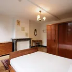 Rent 1 bedroom apartment of 60 m² in brussels