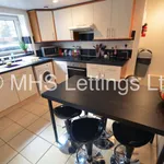 Rent 6 bedroom flat in Leeds