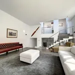 Rent 3 bedroom house of 2800 m² in Uccle