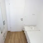 Rent 4 bedroom house of 100 m² in Brašina