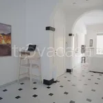 Affitto 4 camera appartamento di 115 m² in Bogliasco